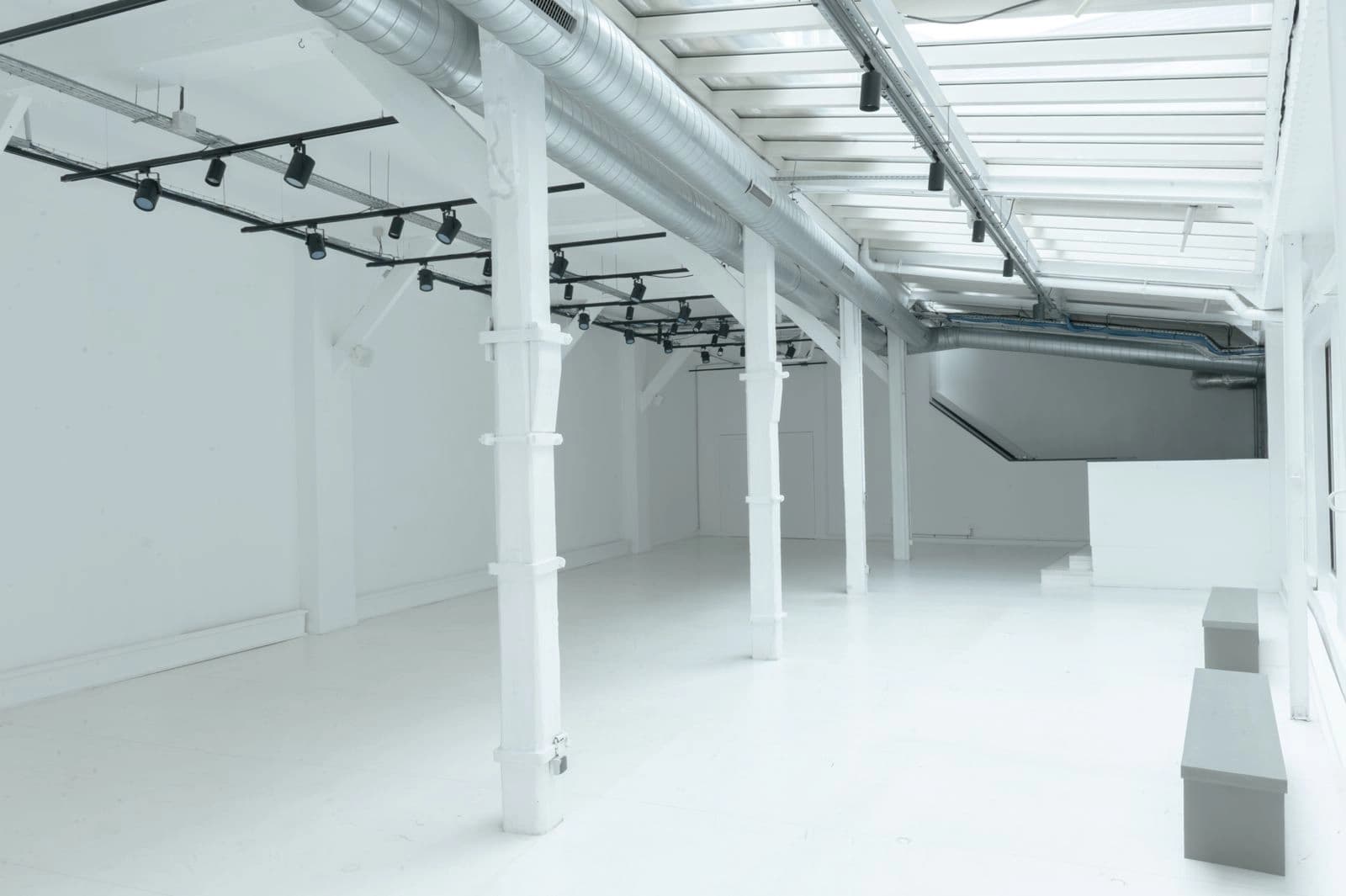 Space Confidential showroom 200 m² in Paris 11th arrondissement - 1