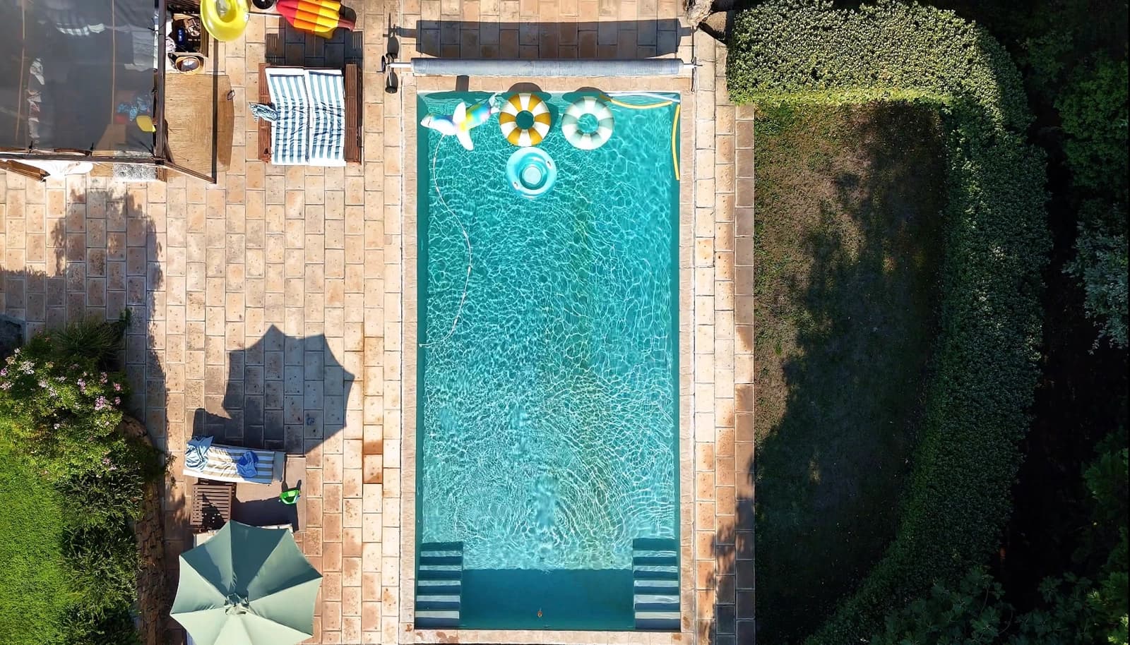 Space Magnificent Provencal mas with swimming pool - 4
