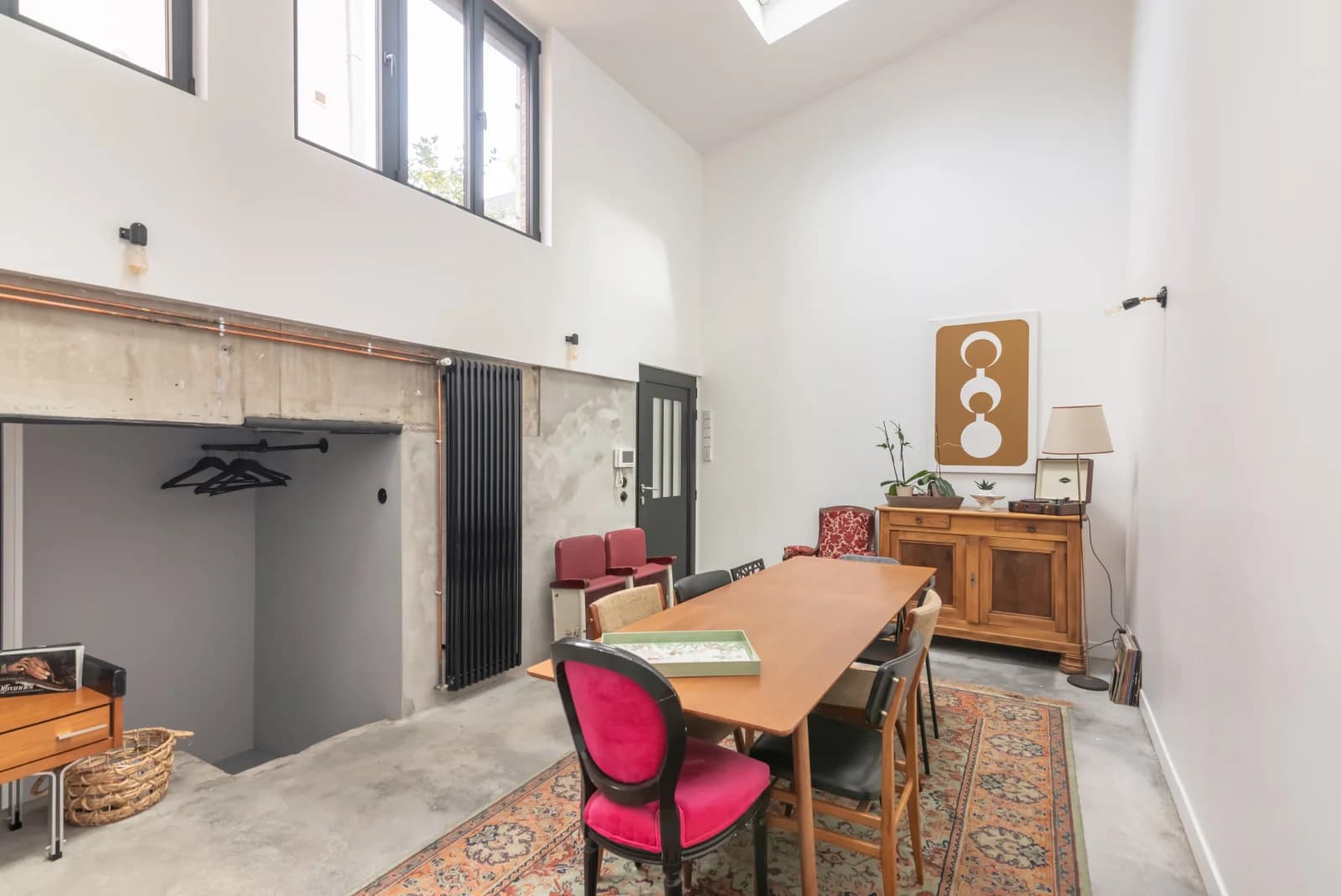 Space Bright workshop with high ceilings - 2