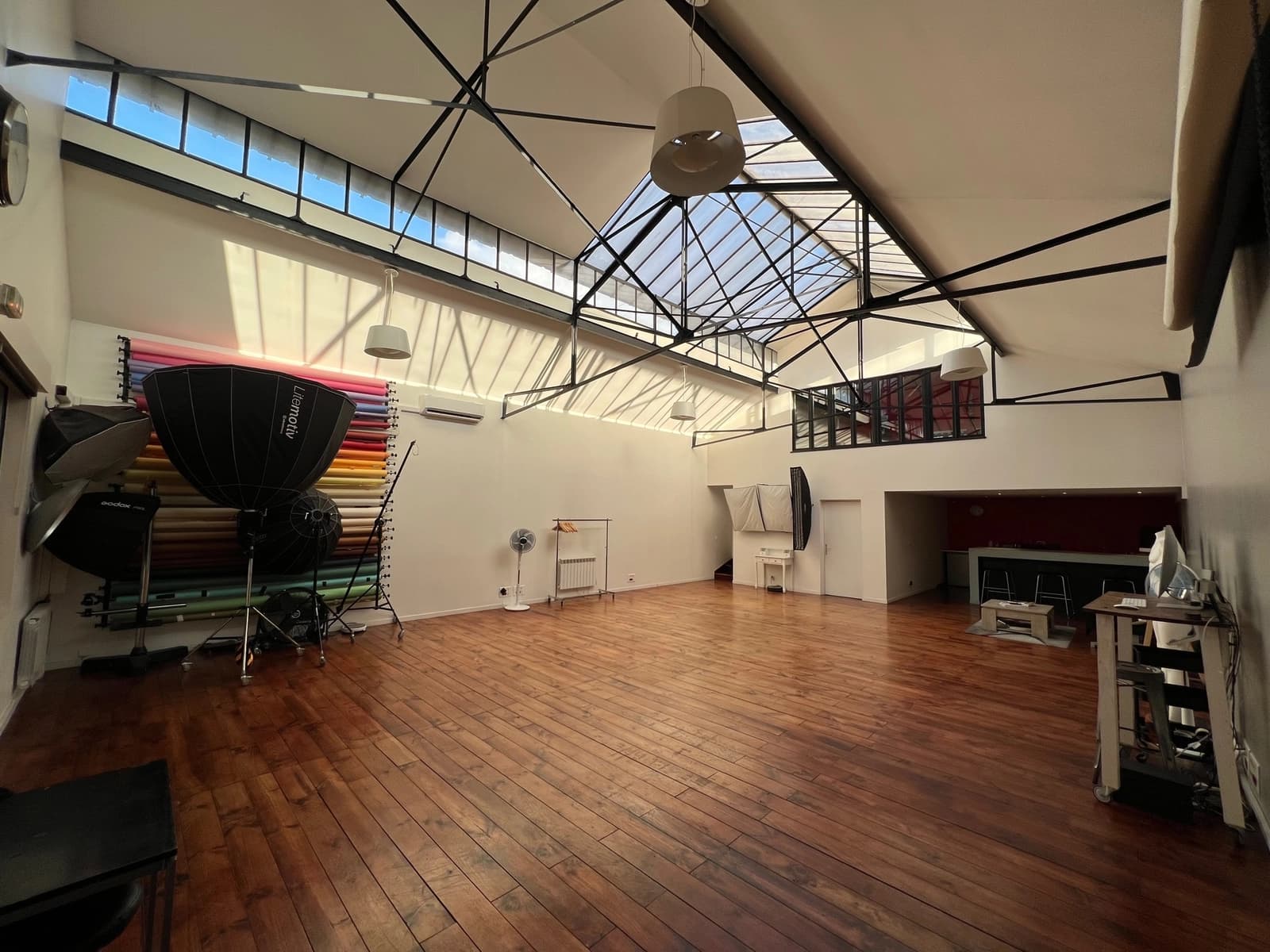 Espacio Estudio fotográfico y loft: un dúo creativo y luminoso - 4