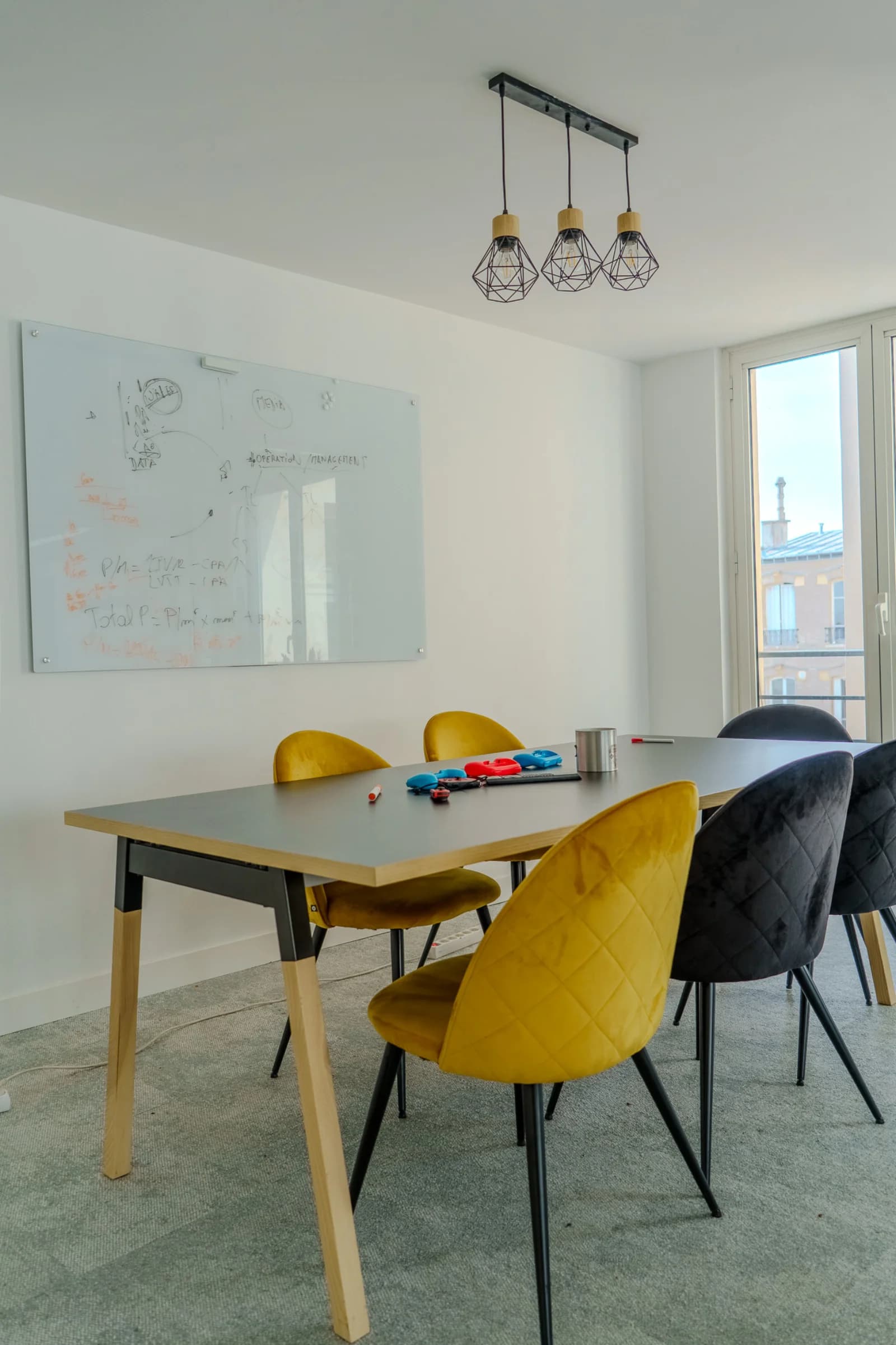 Espace Espaces modernes au cœur de Cité Paradis - 4