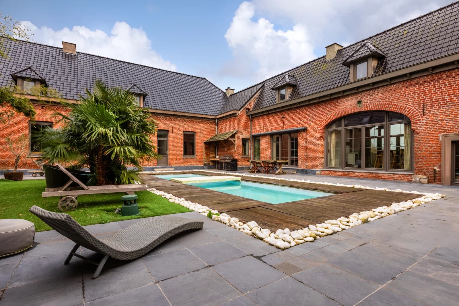 Espace Ferme élégante, grands volumes - 0