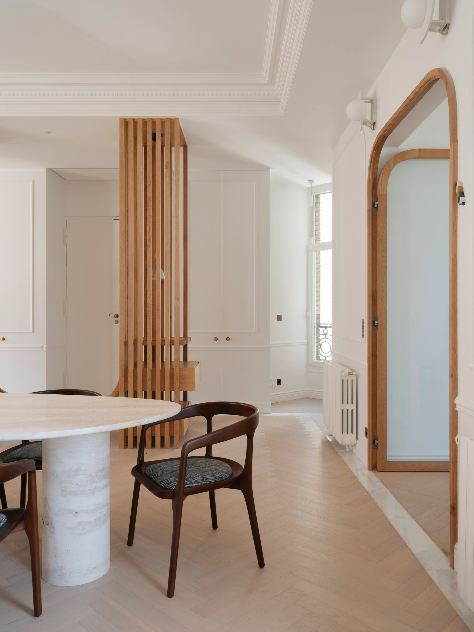 Space Haussmannian apartment: volumes and elegance - 3