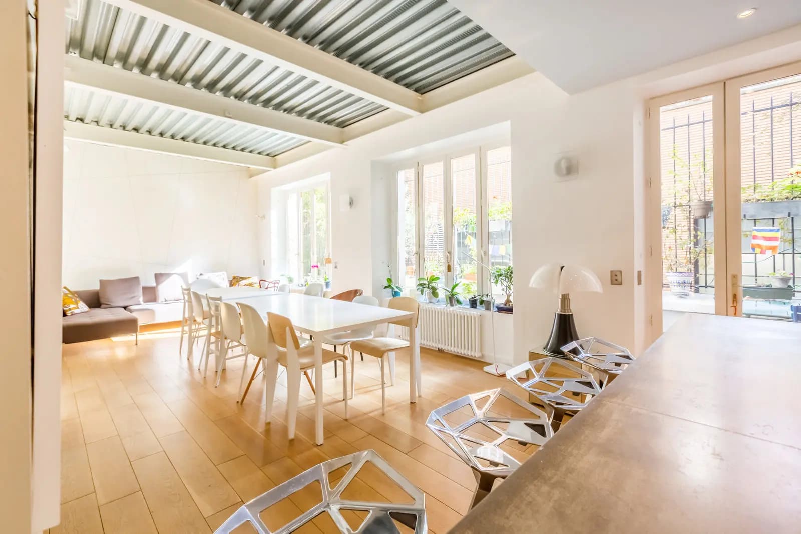 Meeting room in Alain's atypical duplex - Cosy and bright with terrace - 1