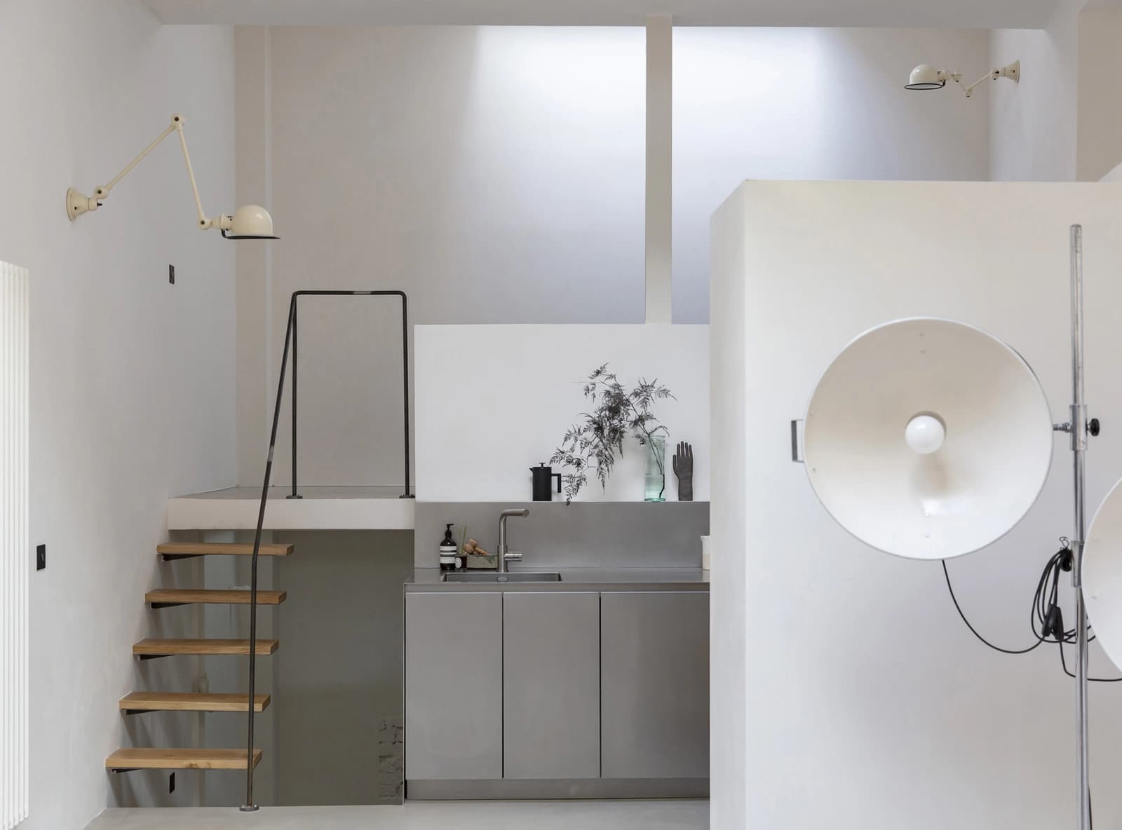 Space Culinary Photo & Video Studio with a Zenithal Glass Roof - 1