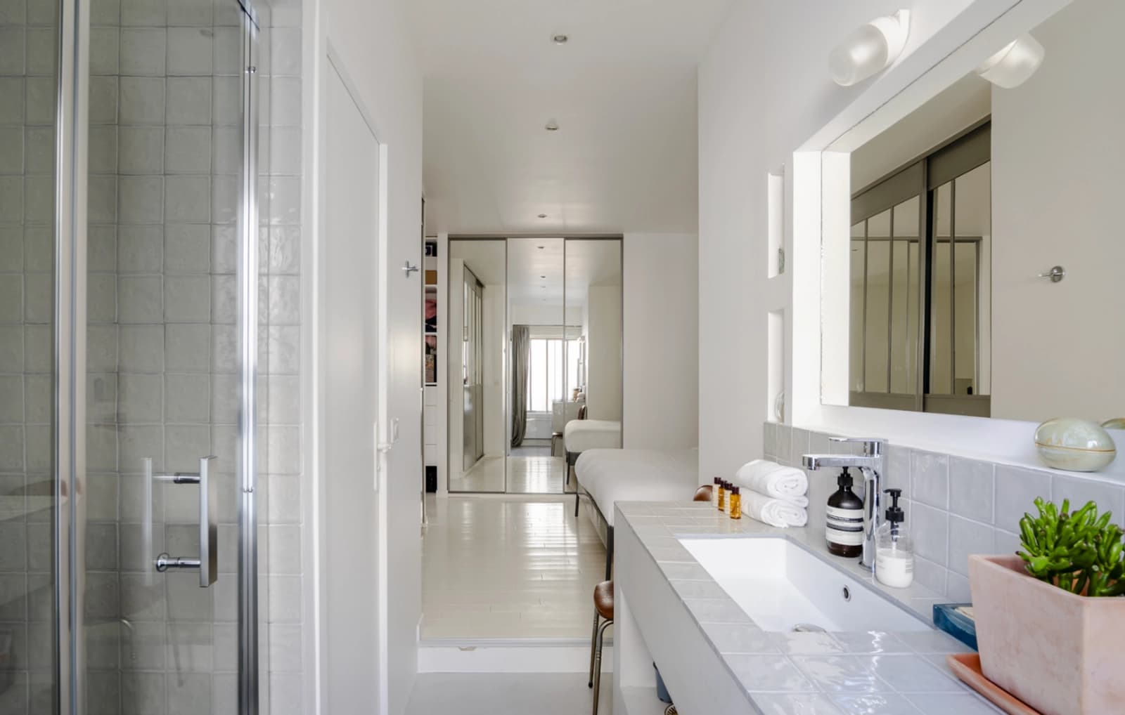 Espace Loft moderne en plein cœur de Paris - 5