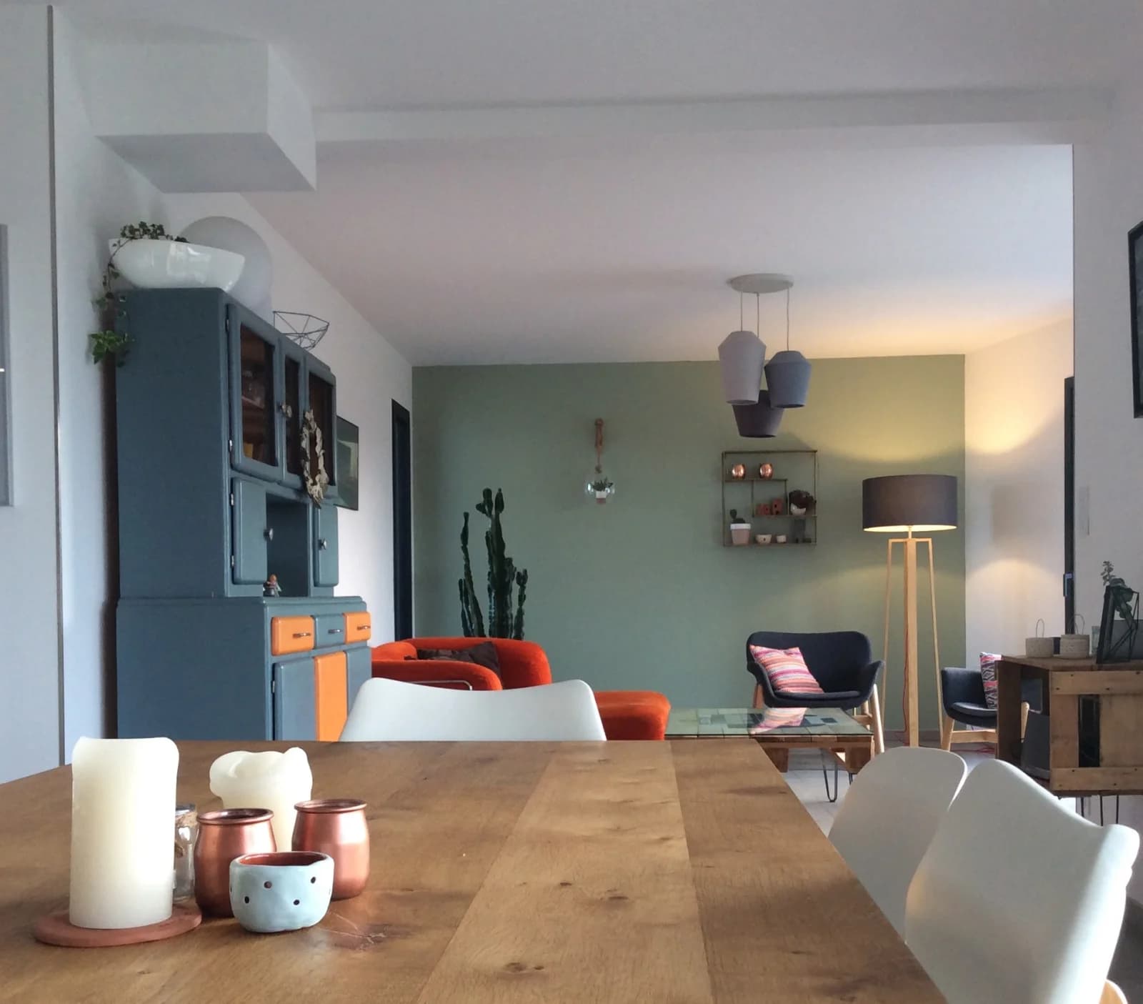 Espace Extérieurs d'une villa moderne: jardin et piscine - 3