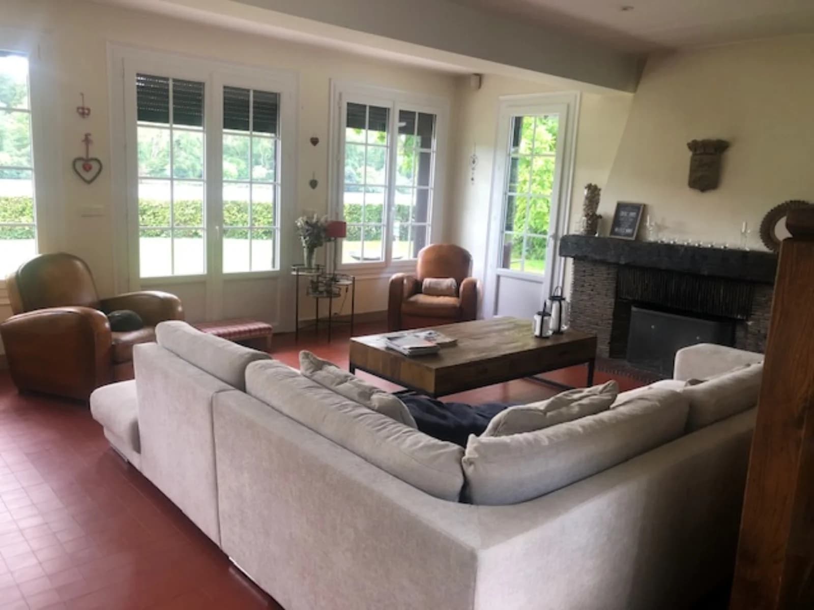 Living room in Privileged space on the banks of the Seine - 1