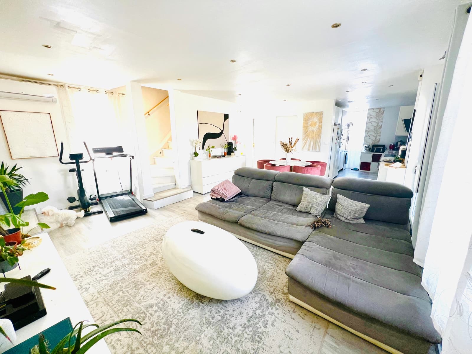 Space Large living room and terrace - 2