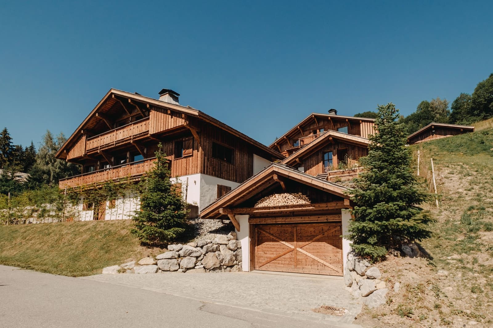 Space Chalet 400m² – Mont Blanc View, Spa & Gym - 4
