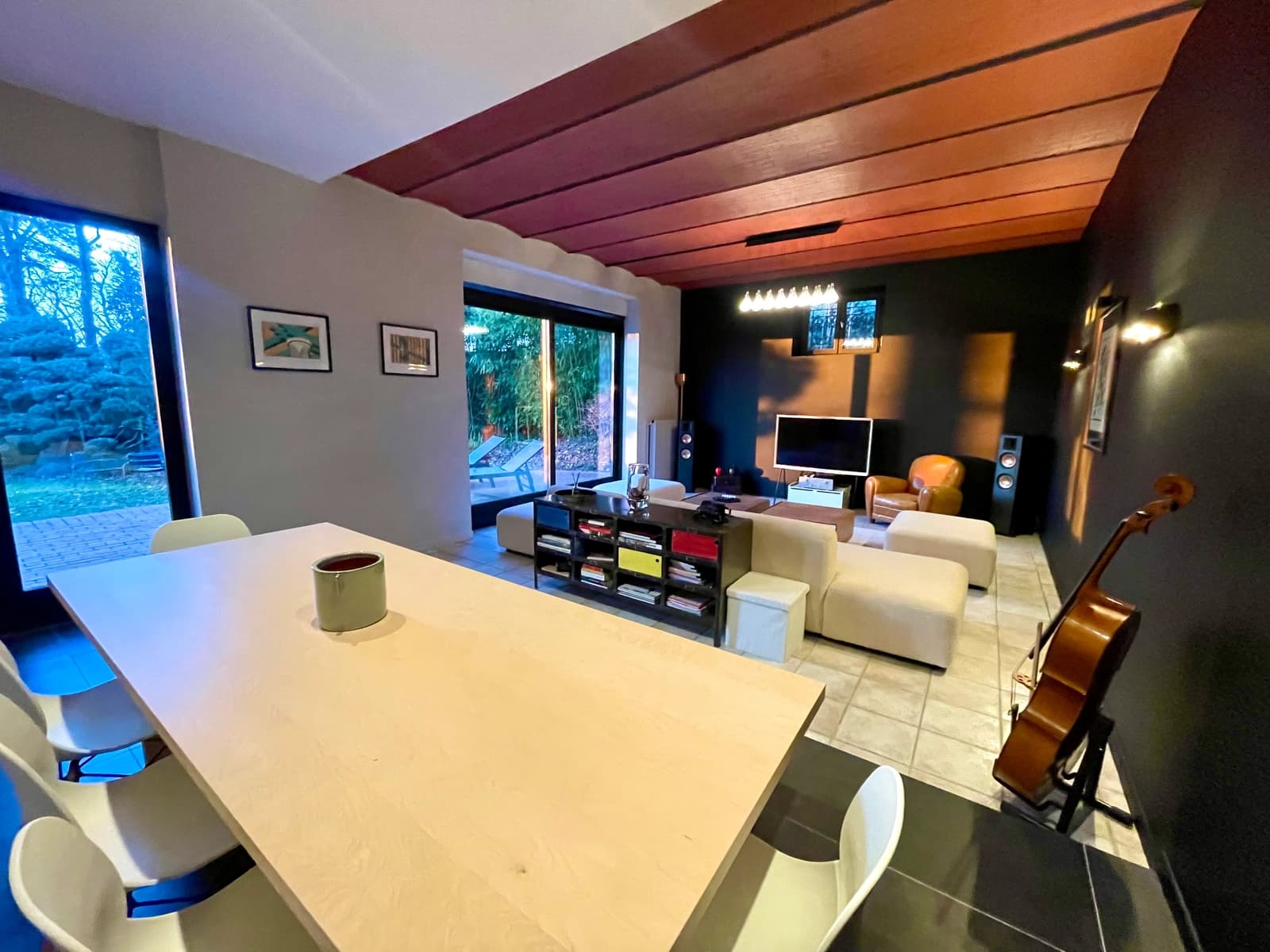 Space Old stable - 2