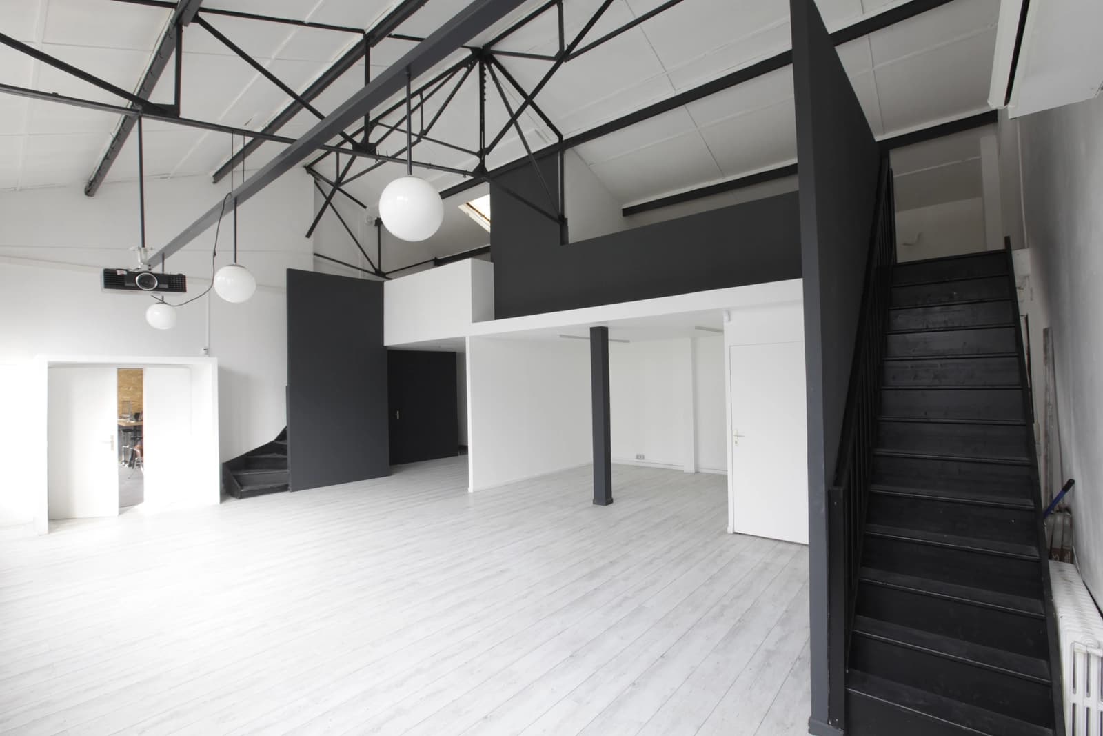 Space LOFT TOURNAGE EVENT MONTREUIL - 0