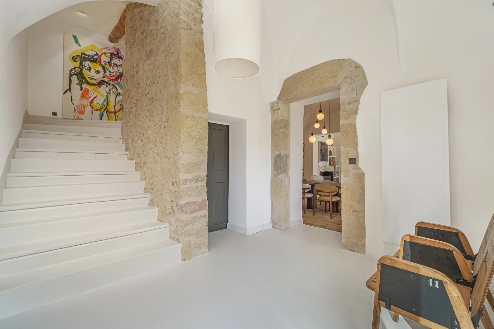 Space Stone manor house in Provence - private park with pool and tennis - 3