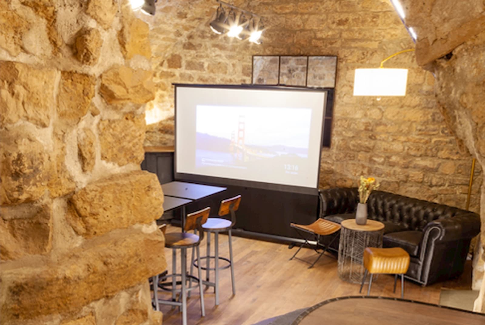 Espace Paris historique: caves voûtées au charme authentique - 5