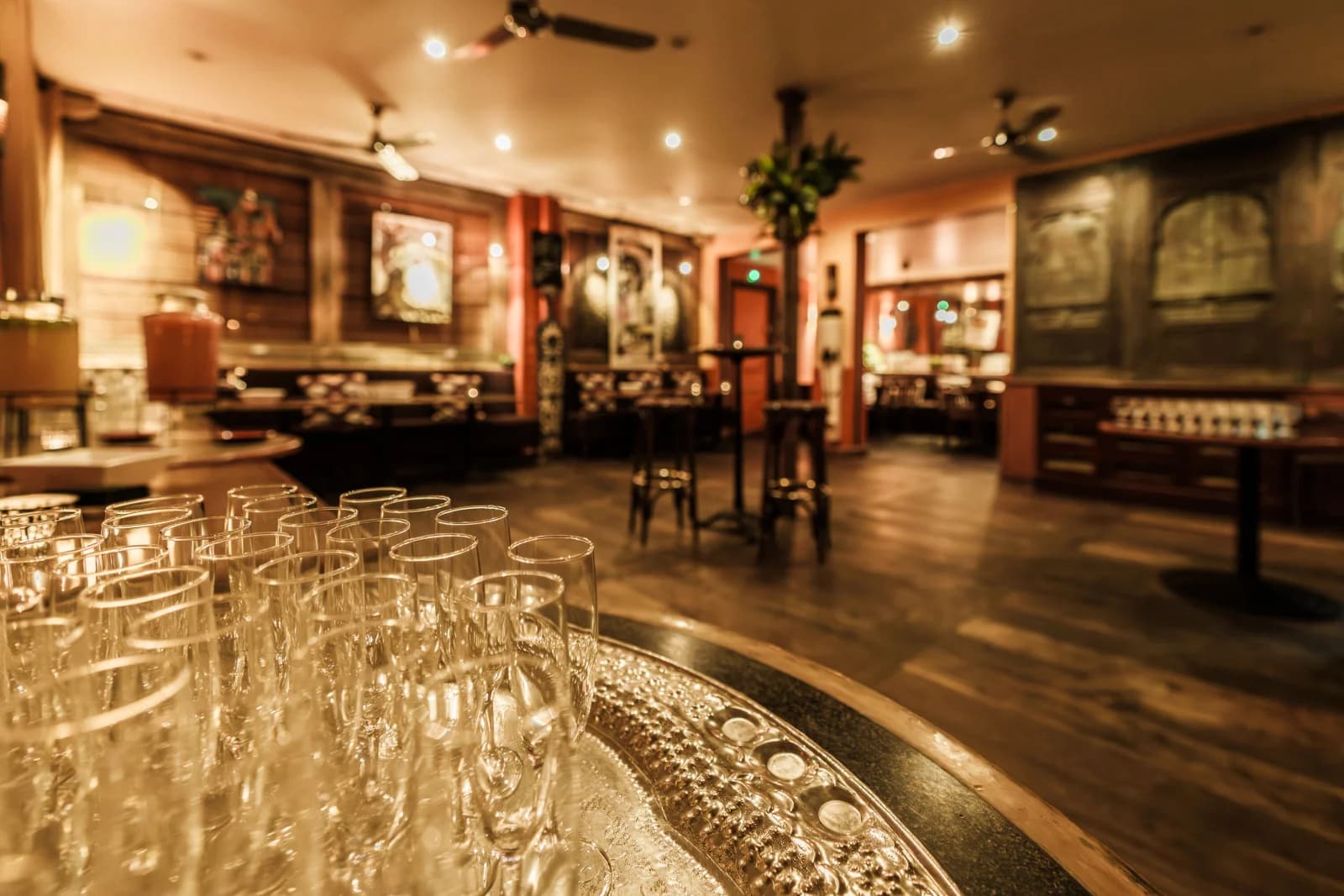 Espace Salons lounge pour réunions et soirées, chaleureux et atypique - 5