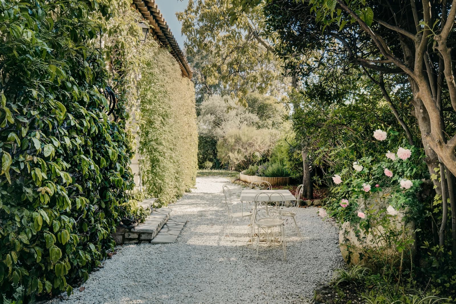 Space Stone Bastide with Vintage Accents and Solid Wood - 4