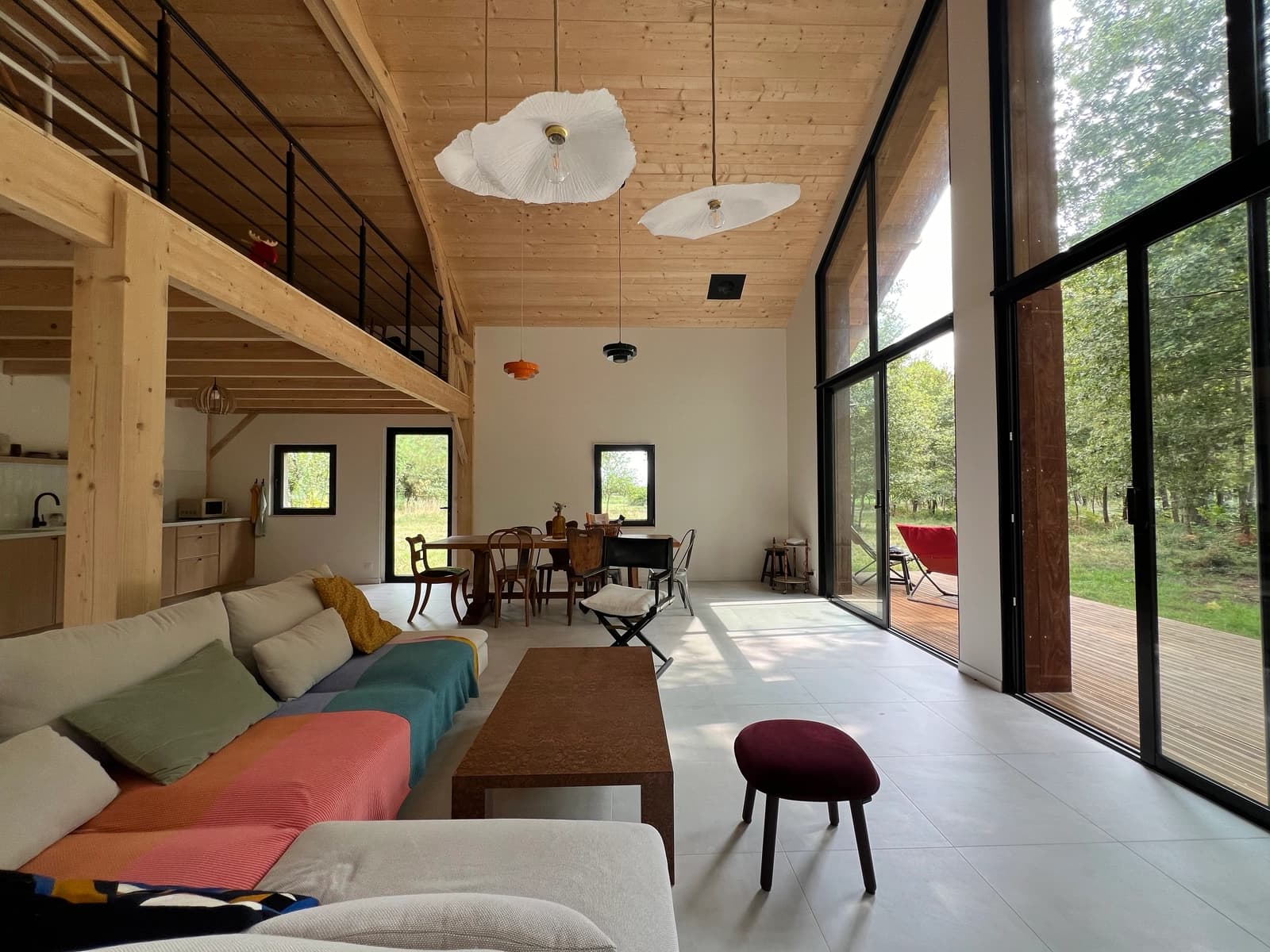 Space House in the heart of the forest - near the lake - 1