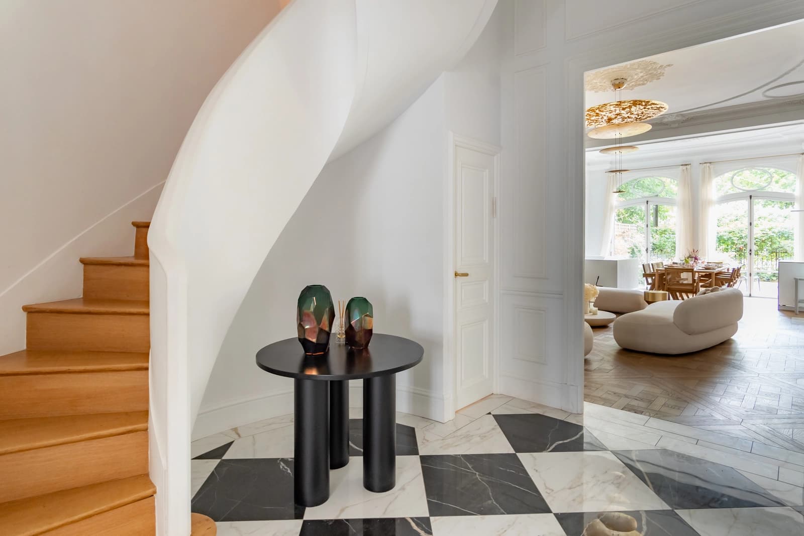 Space Haussmann apartment in Paris with garden - 1