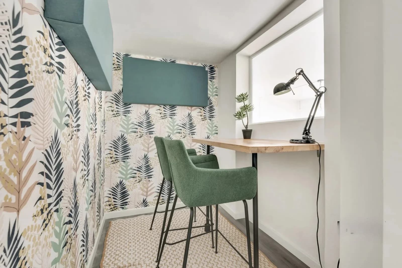 Espace Espace sur cours végétalisé typique du 11eme - 5