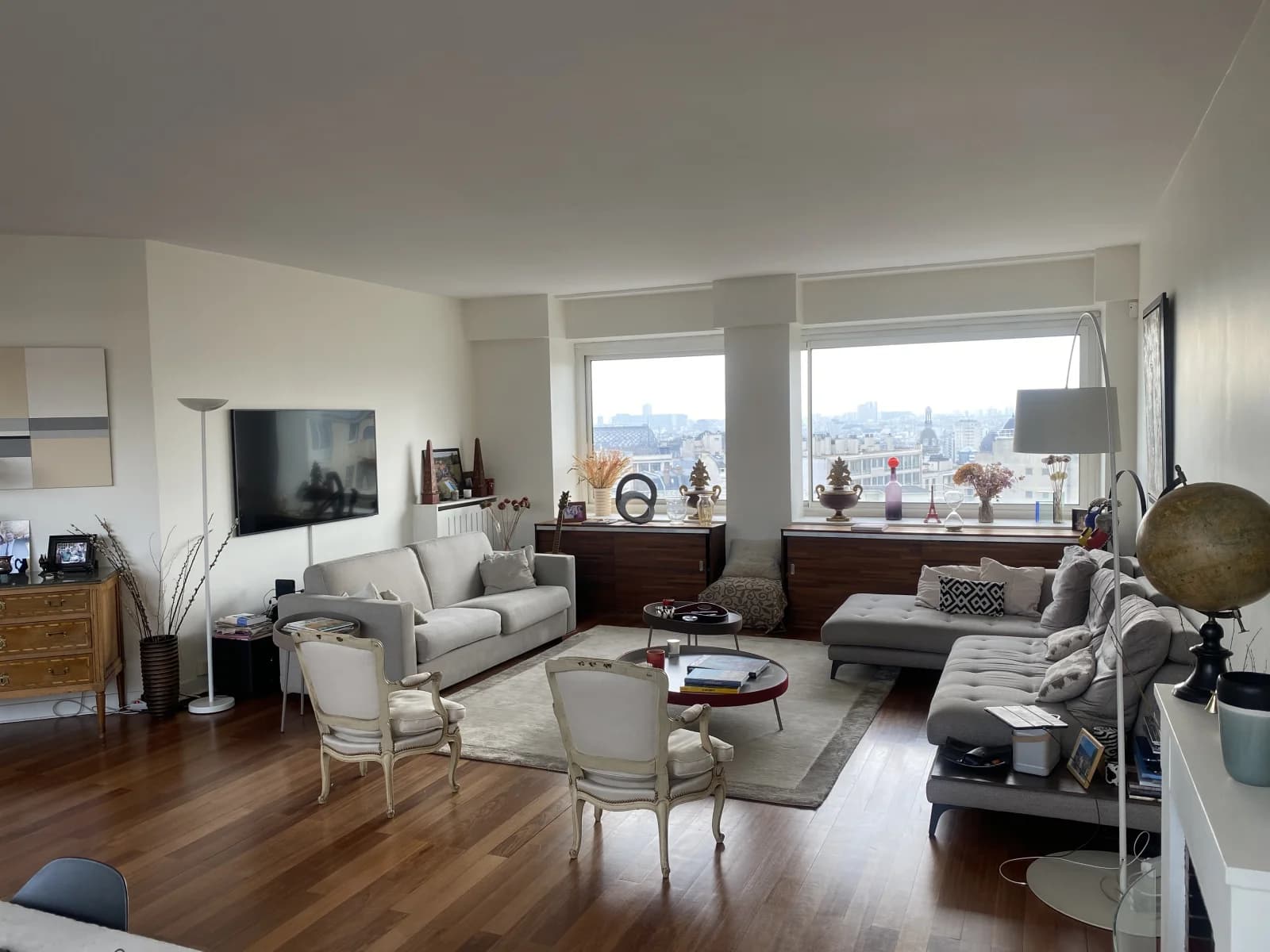 Espacio Dúplex en el último piso con vista a la Torre Eiffel - 1
