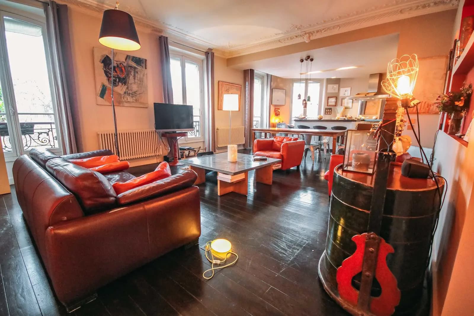 Espace Grand espace baigné de lumière à St Germain/St Michel - 5