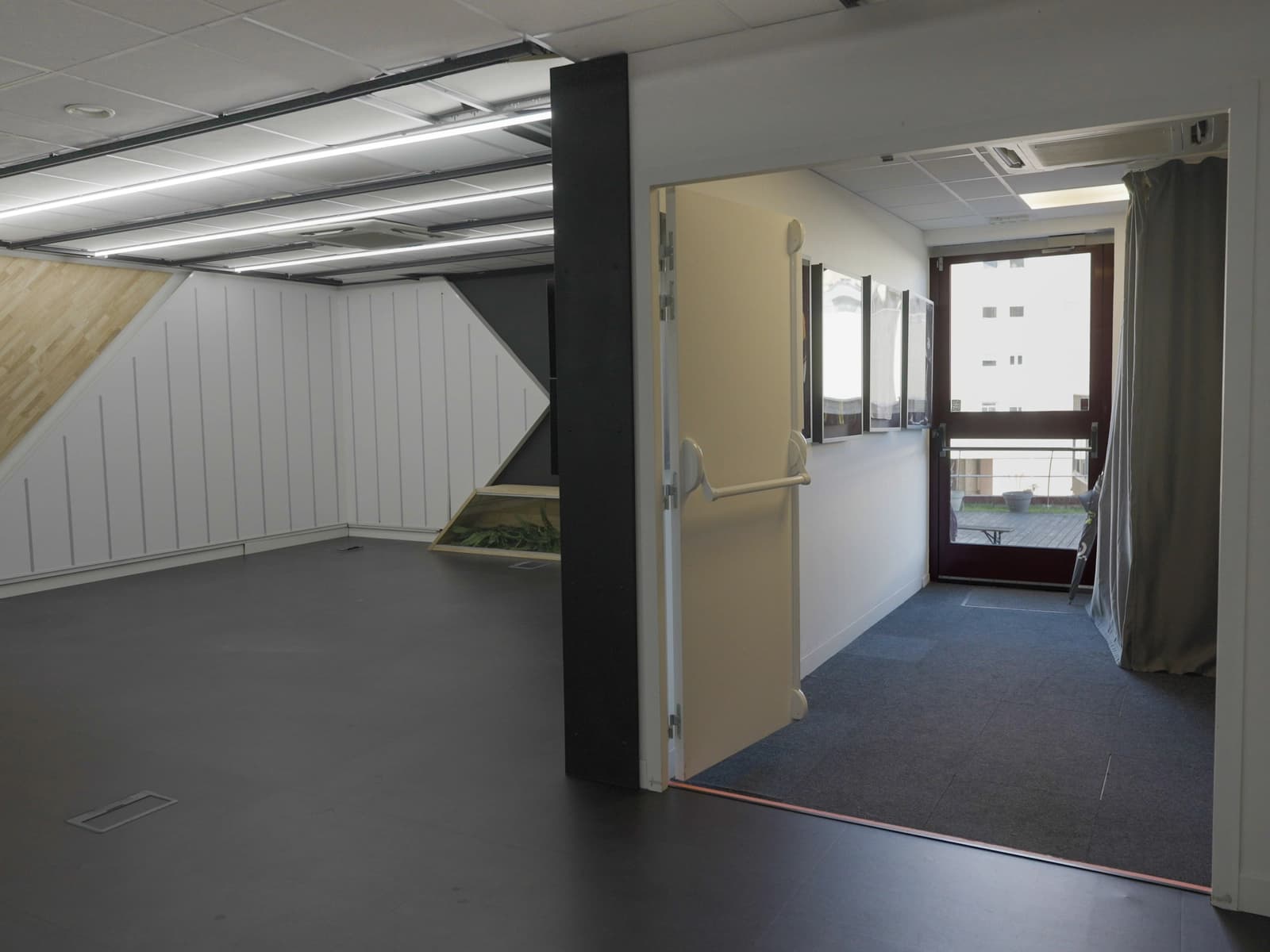 Space Third place: Fully equipped filming studio - 2