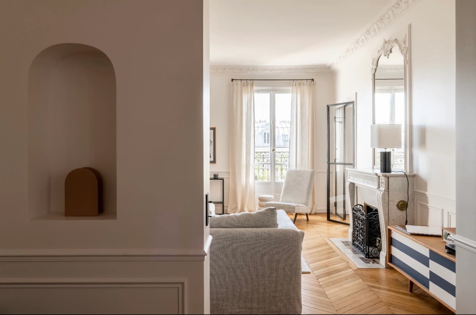 Space Bright apartment at the foot of the Arc de Triomphe - 4
