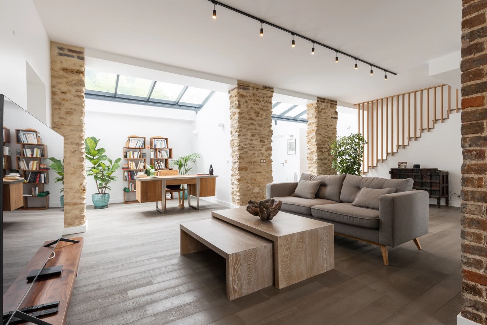 Living room in Ancienne usine loft artiste - 0