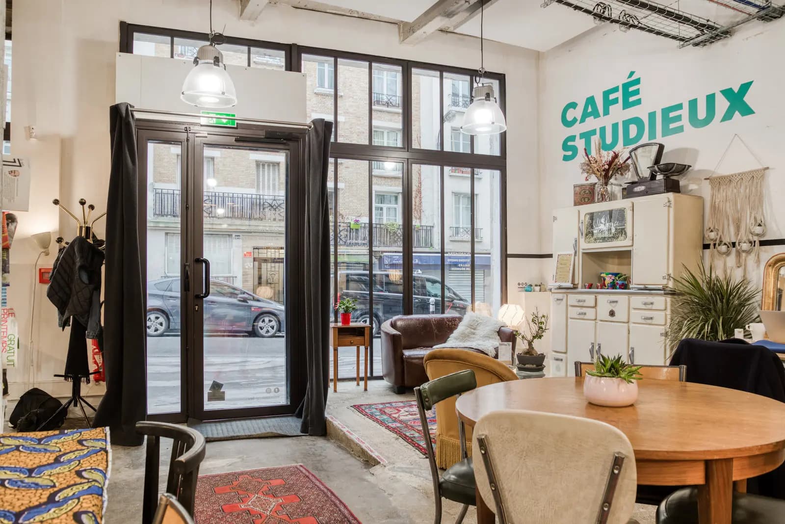 Espace L'espace au style industriel affirmé et authentique - 4