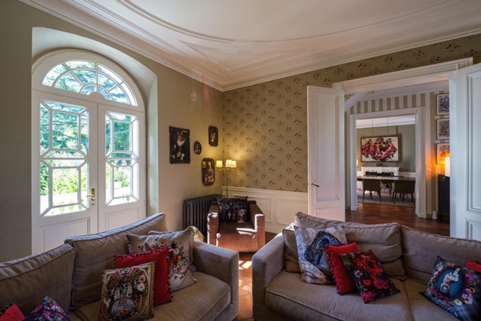 Sala en Casa familiar de piedra con encanto auténtico - 1