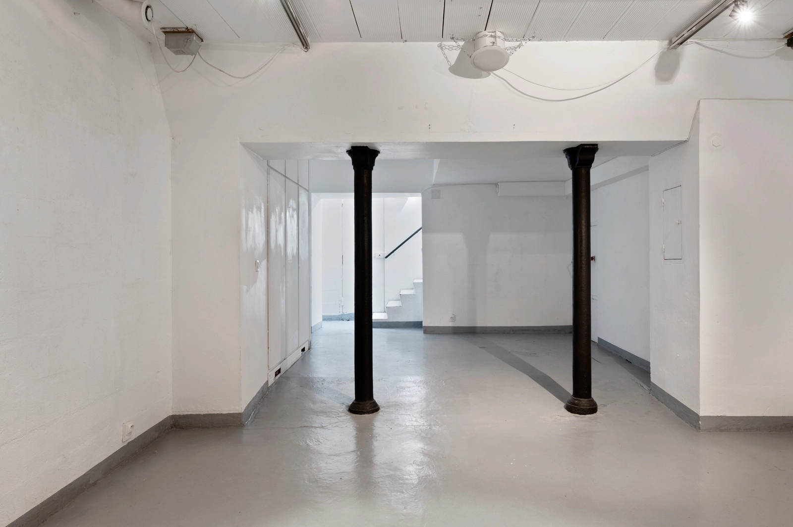 Space Galerie/Boutique lumineuse au pied du Parc de Belleville - 4