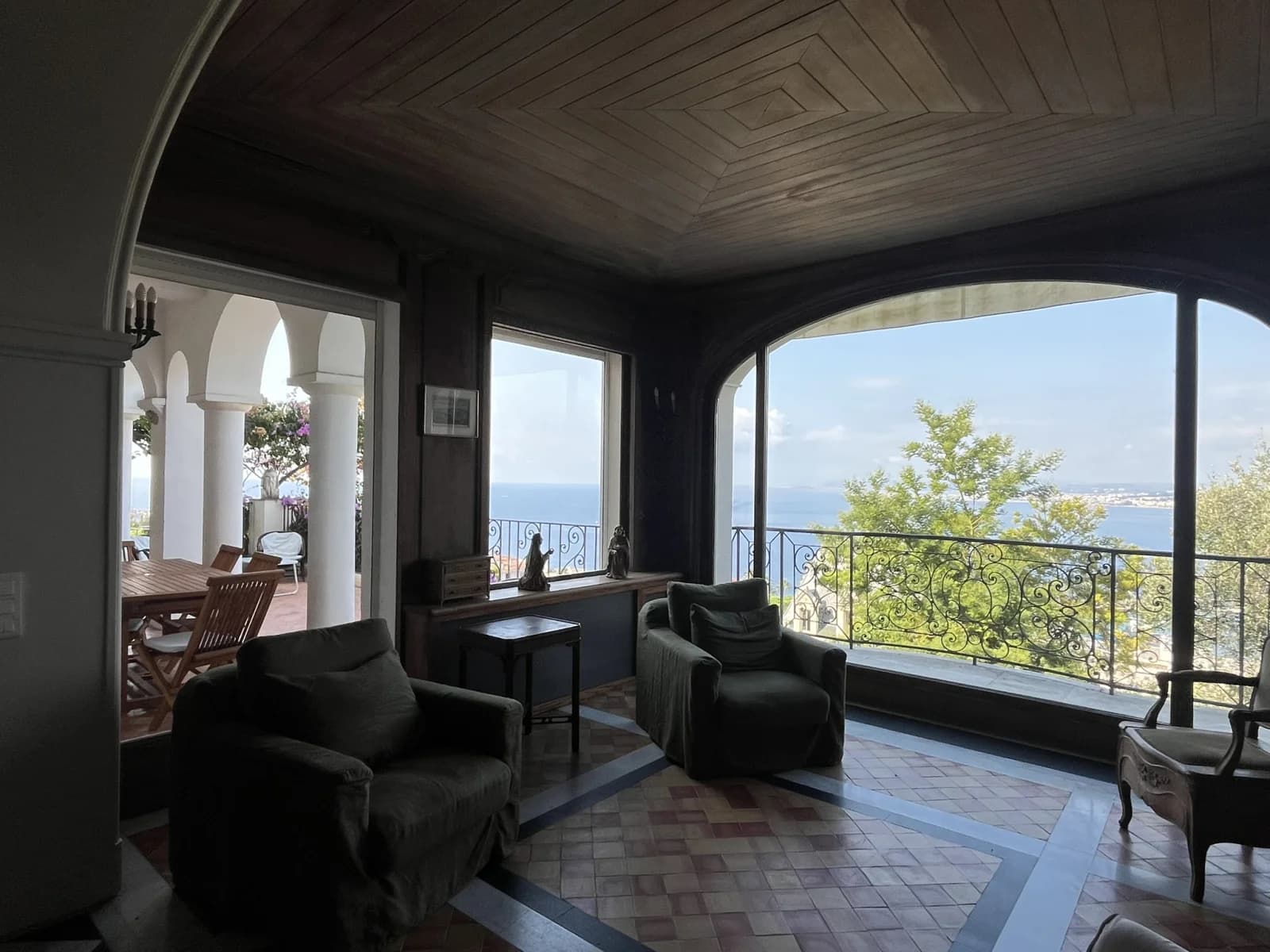 Espace Villa de 243m2 avec vue mer - 1
