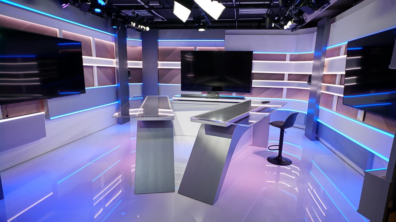 Espace Plateau talk-show digne d'une chaîne TV - 0