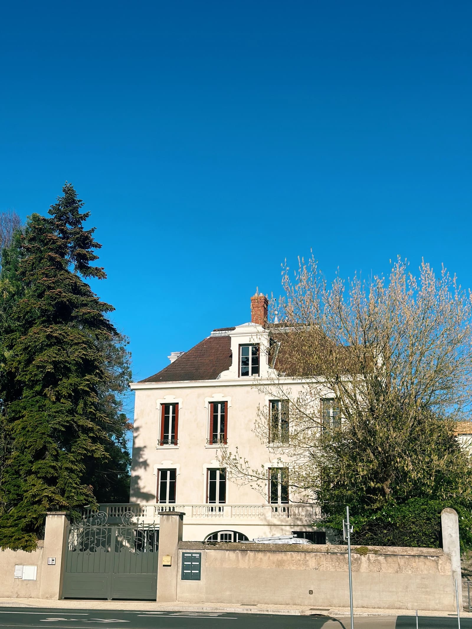 Space Duplex on the banks of the Saône - 3