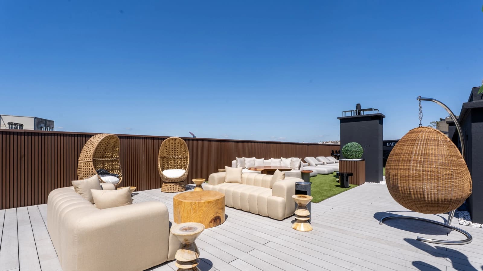 Space The exclusive rooftop with a 360° view of Paris - 2