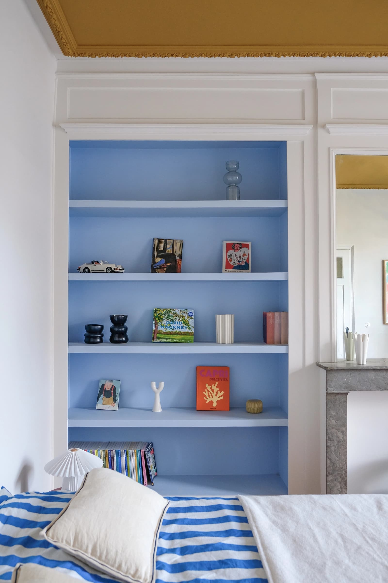 Space 1910 bourgeois house with old-world charm and contemporary decor. - 2