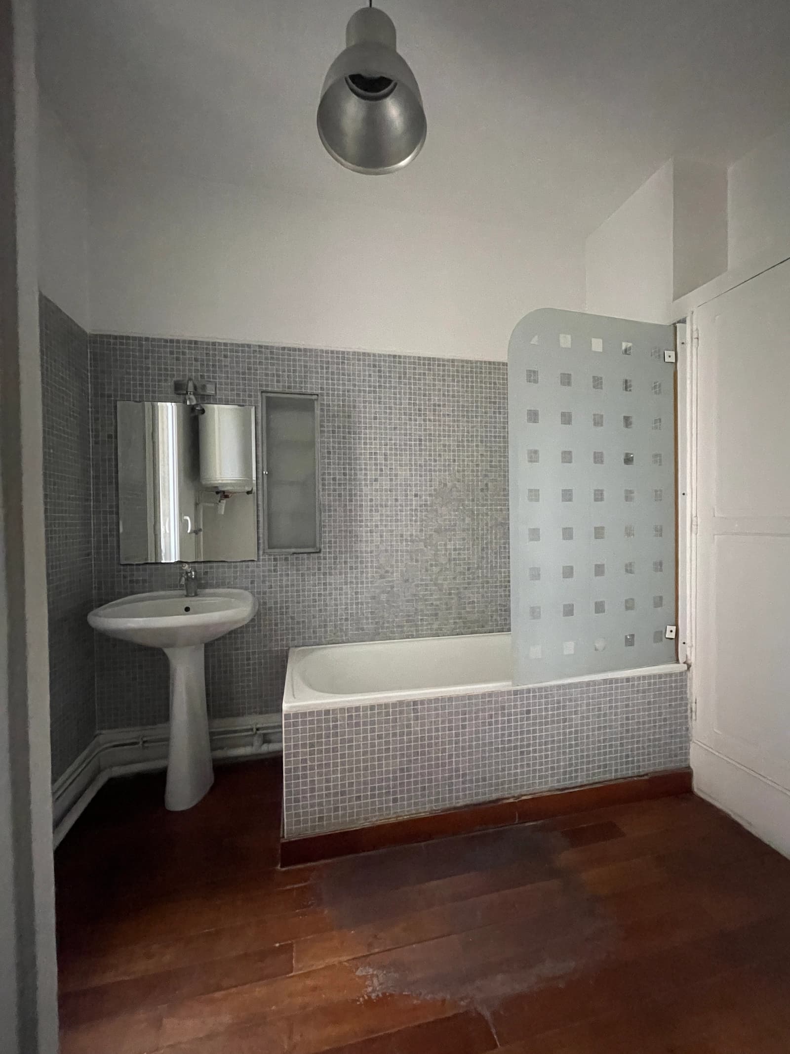 Space Apartment in its patinated vintage state - 4