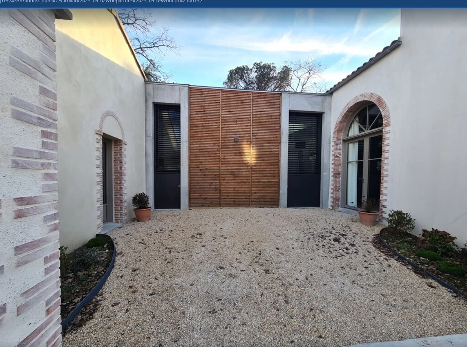 Space Contemporary house, panoramic view - 4