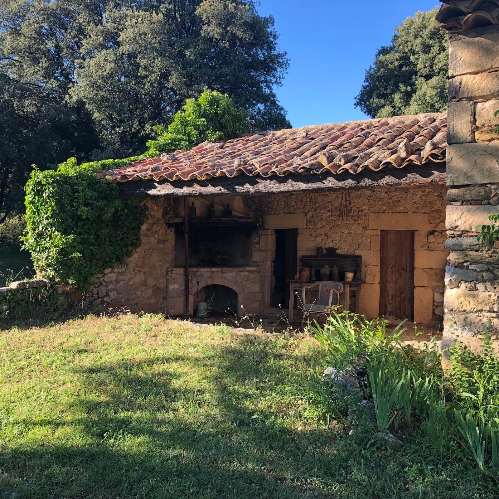Espace Ferme du XVIIe siècle en Provence - 1