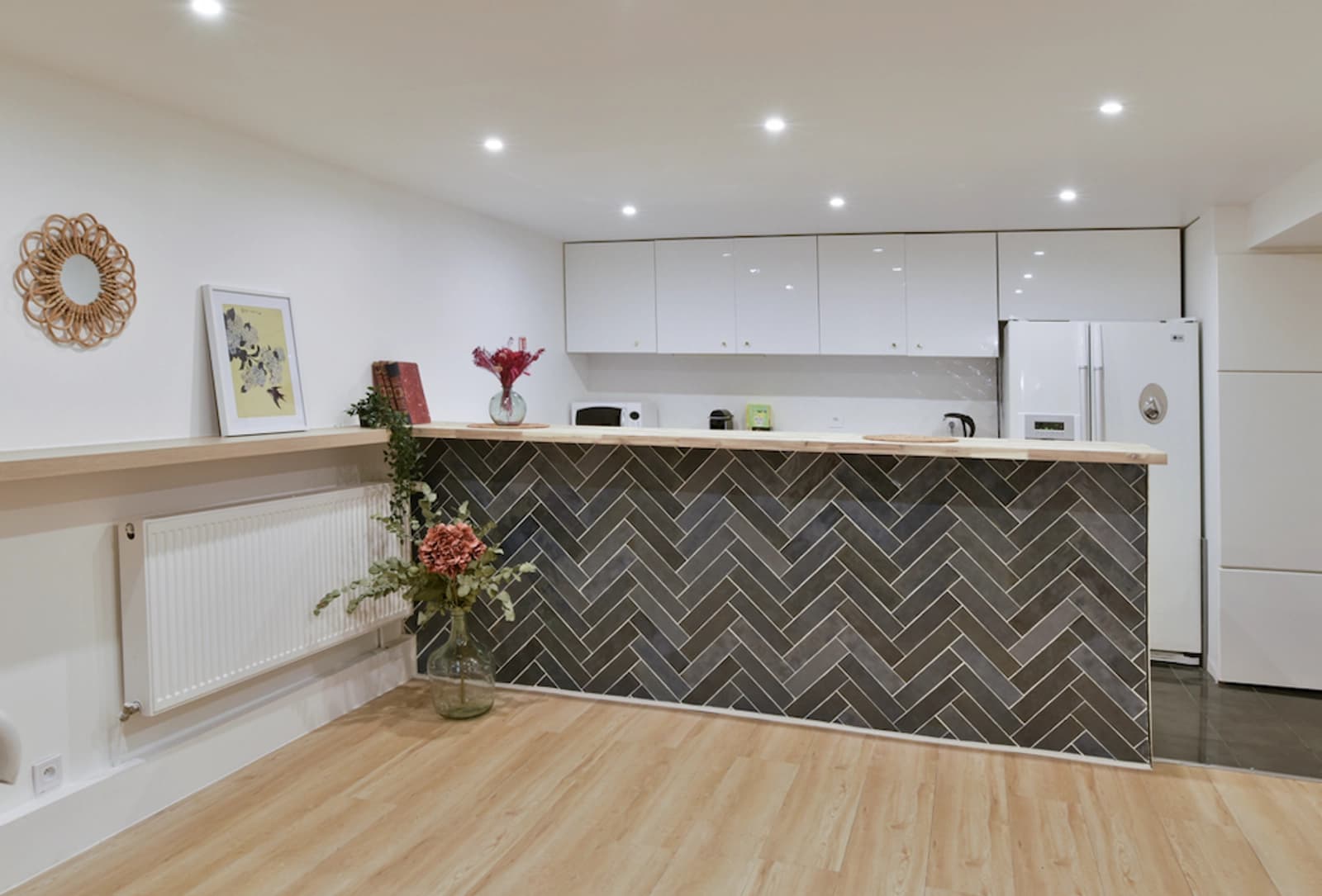 Kitchen en Salones de recepción en el corazón de París - 1