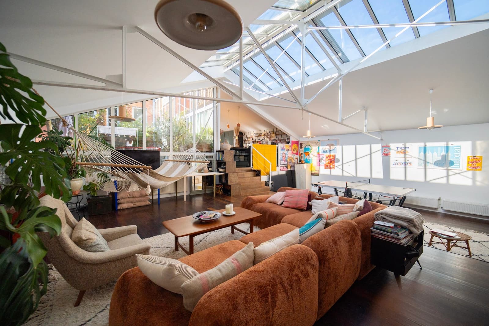 Exceptional loft with unoverlooked terrace