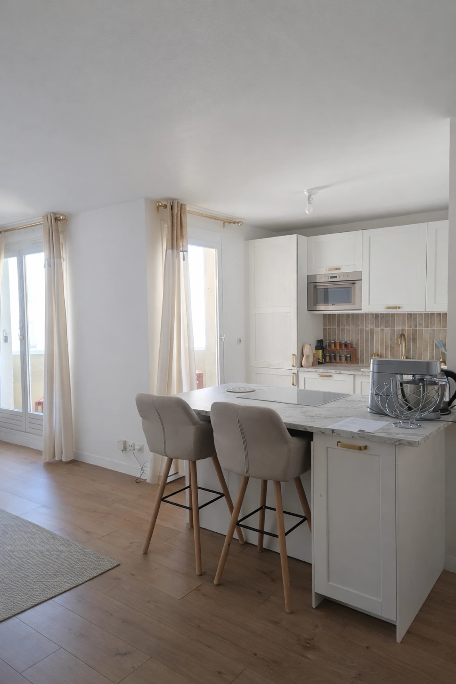 Space Bright and modern apartment with balcony - Lyon - 2