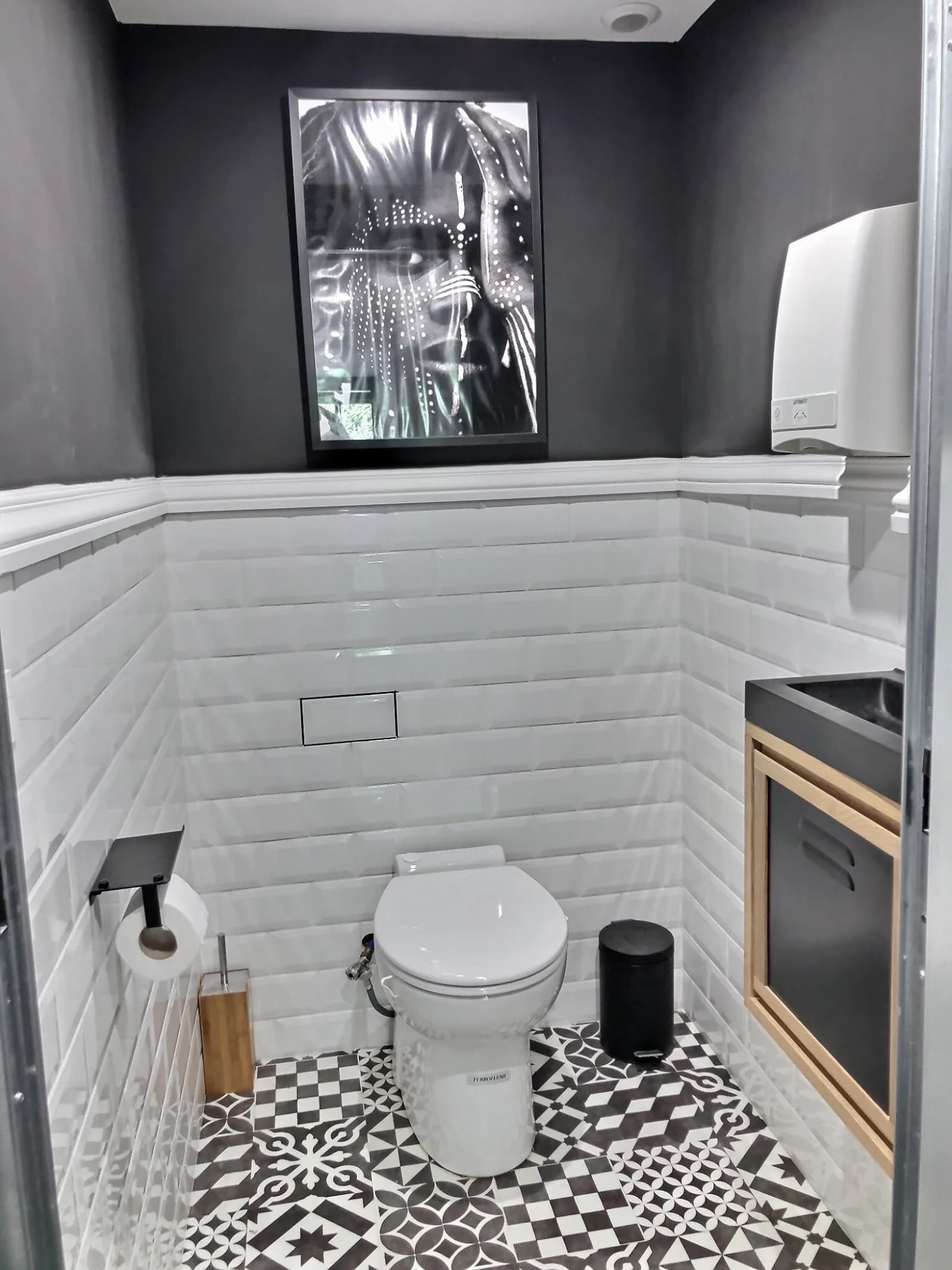 Cuarto de baño en Casa/Loft única con su azotea y vista panorámica. - 1