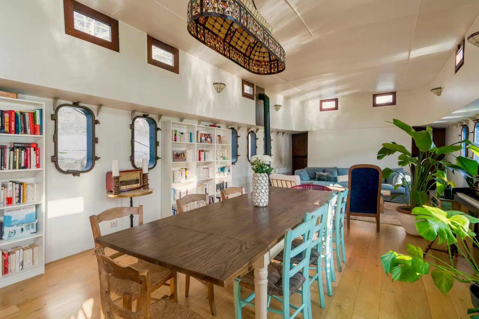 Meeting room in Bright barge with double terrace - 1