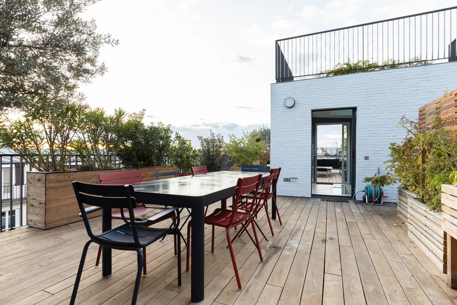 Espace Toit-terrasse avec vue sur Montmartre et la Tour Eiffel - 4