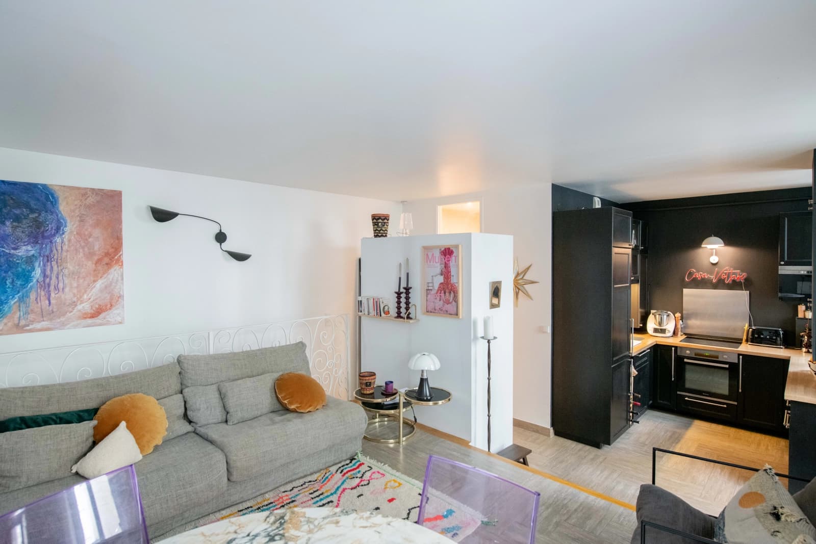 Espace Paris 11e: maisonnette de charme, un trésor caché - 4