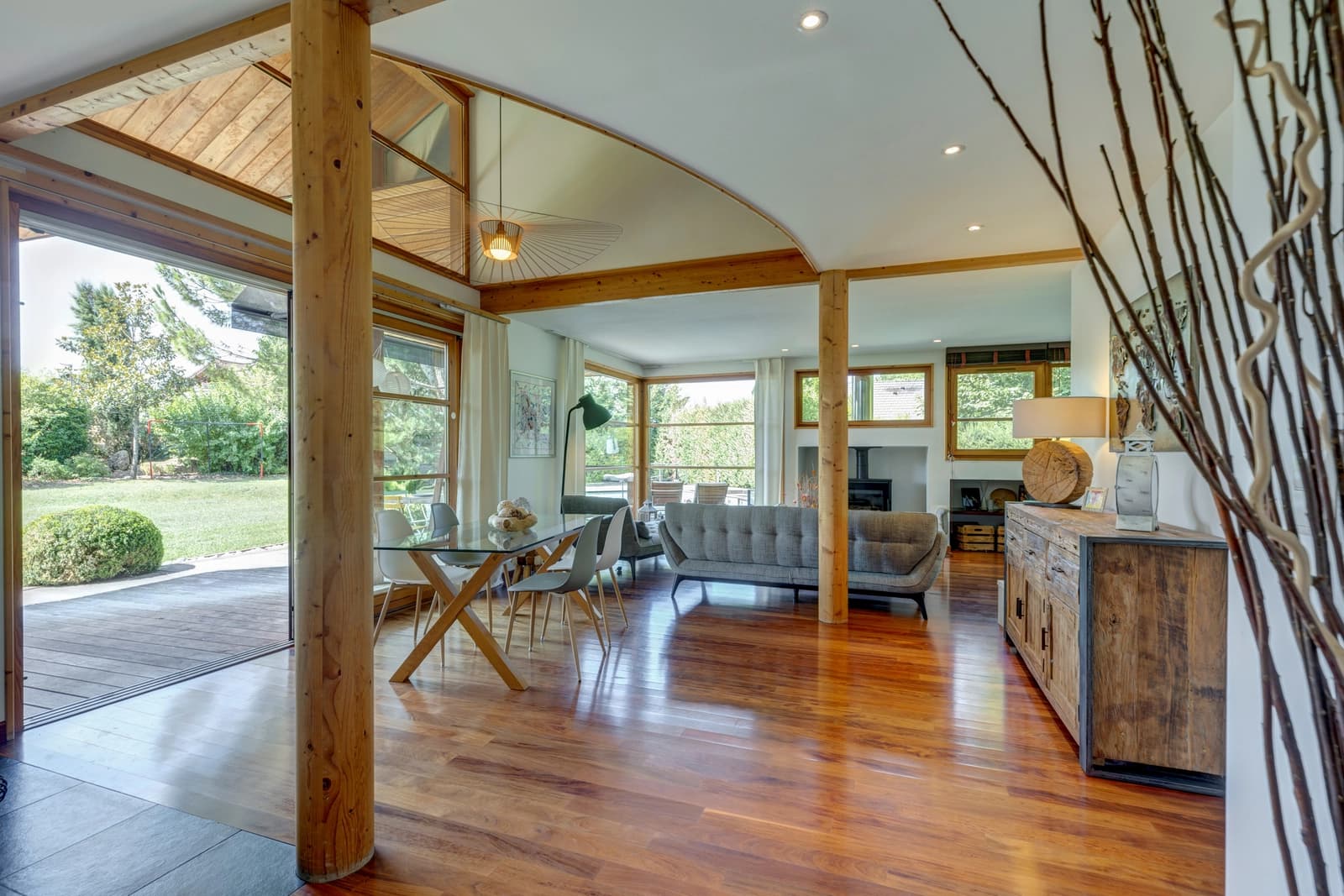 Space Bright house with garden and pool - 3