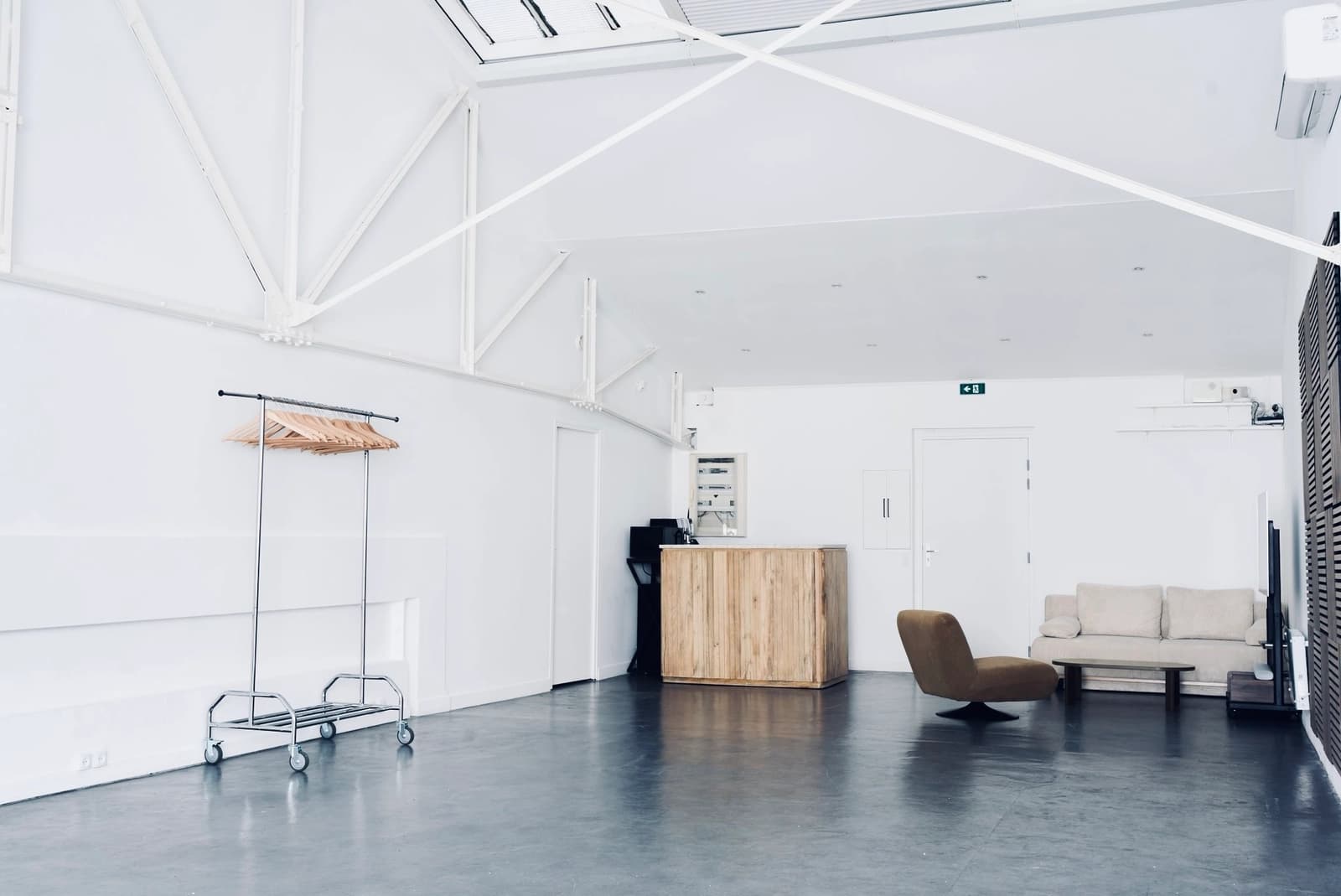 Space Bright 80 m² studio - 3