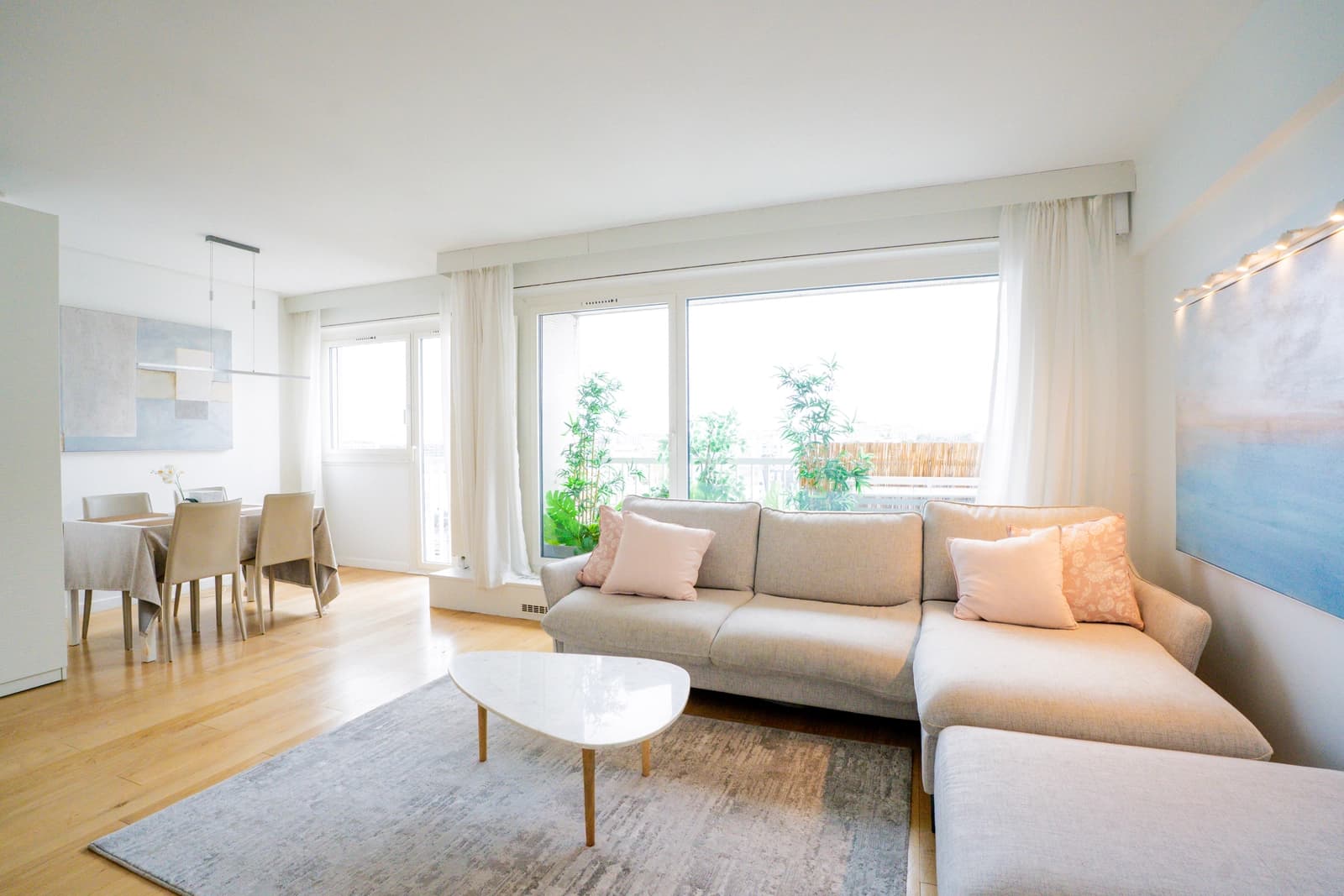 Space Designer apartment with Eiffel Tower view - 5