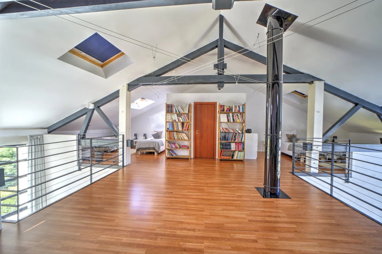Space Large, bright, modern spaces - 2